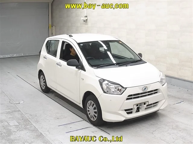 Daihatsu Mira e:S LA350S 2021